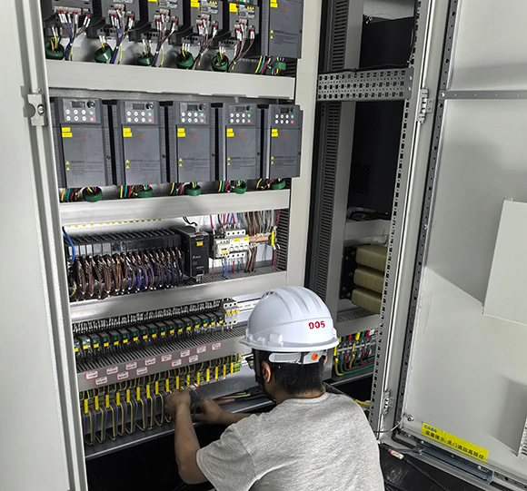 شركة رائدة في تصنيع الخزائن الكهربائية والتابلوهات الكهربائية منذ عام 2005 