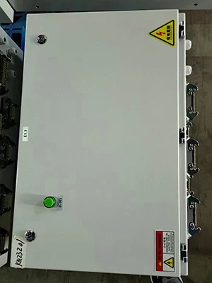 حاويات لوحات التحكم الكهربائية، مثبتة على الجدار