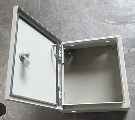 حاوية لوحة التحكم الكهربائية، تُثبت على الجدار